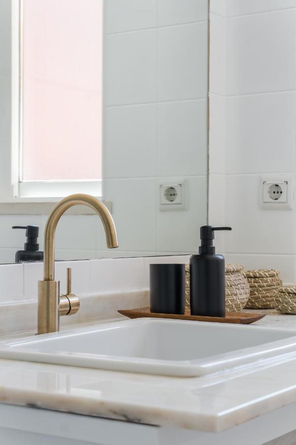 Casa Boma Lisboa - Lighting Apartment With Private Balcony - Campolide I Ngoại thất bức ảnh